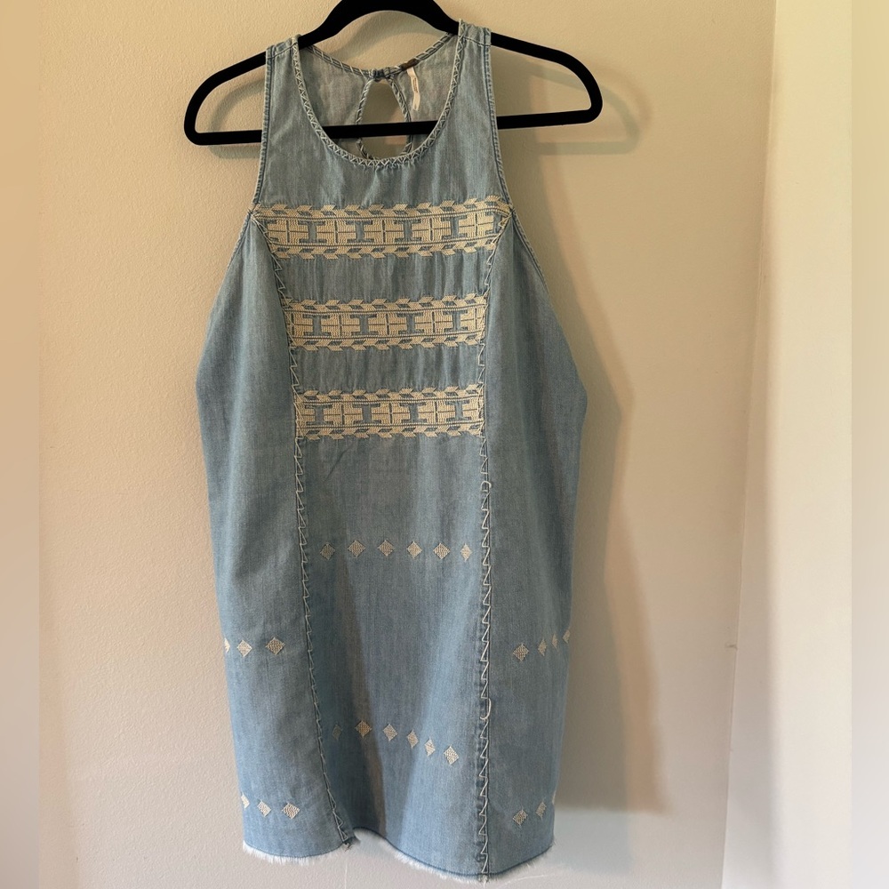 🦄Vintage Free People Blue and Cream Chambray Mini Dress